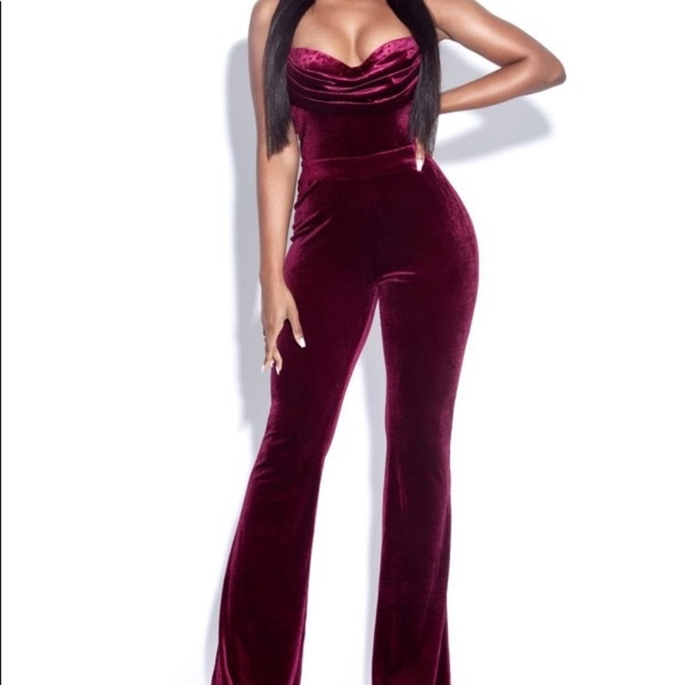 amia Burgundy Velvet Jumpsuit With Crystal